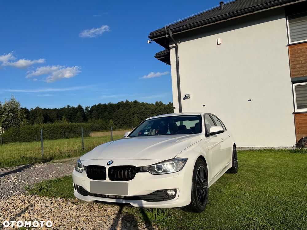 BMW Seria 3 316d - 9