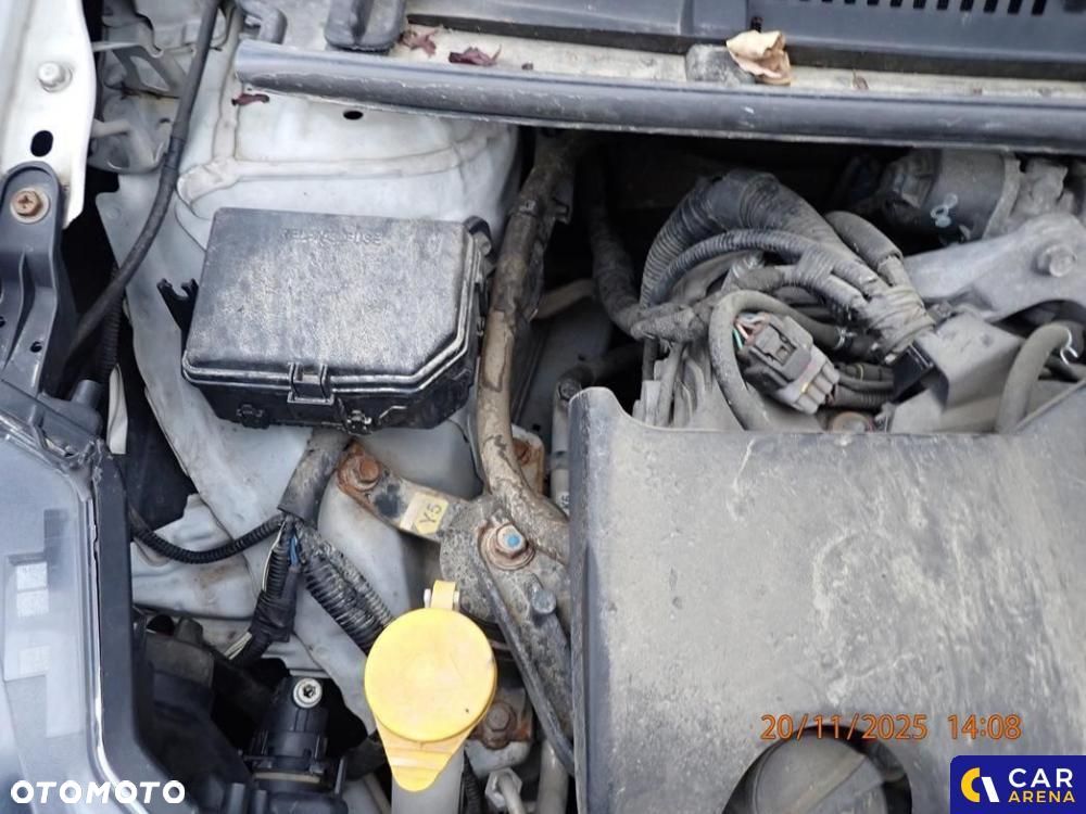 Toyota Yaris 1.5 Active - 16