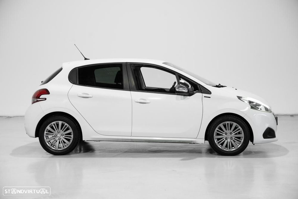 Peugeot 208 1.2 PureTech Allure - 3