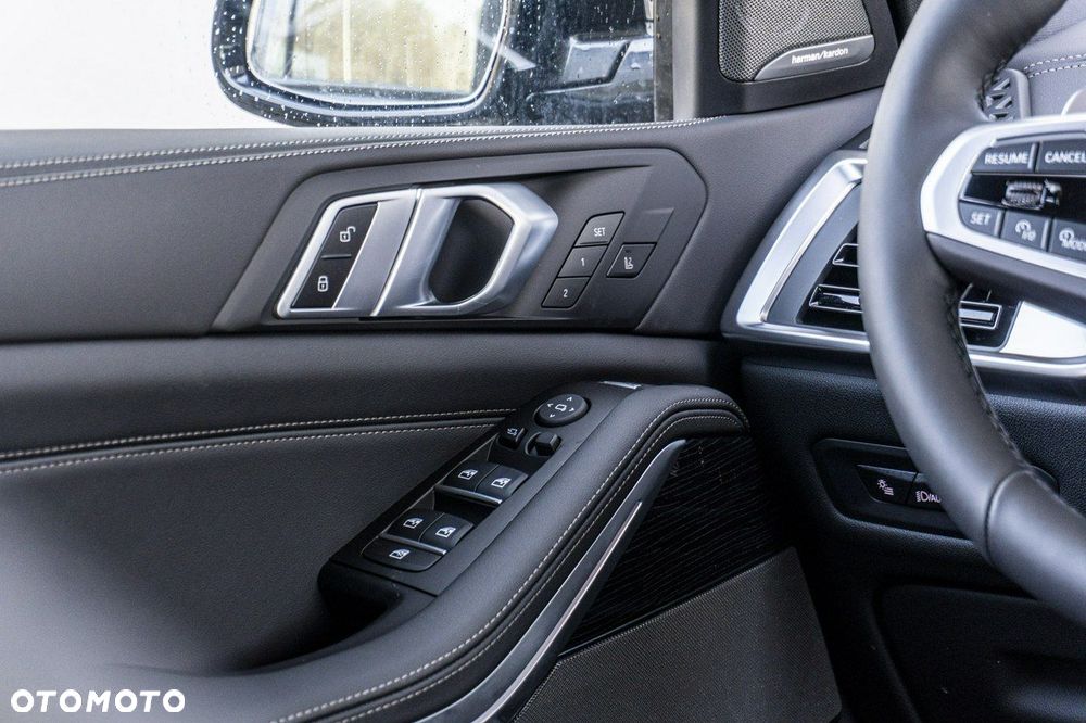 BMW X5 - 25