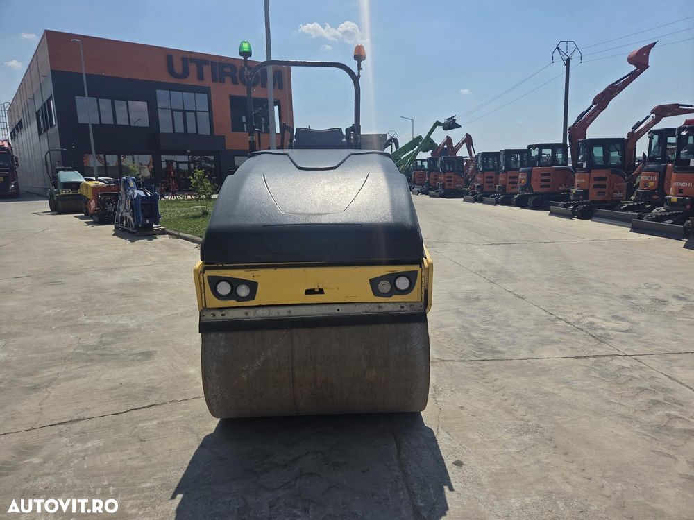 Bomag BW135AD-5, 4 tone, latime tambur 1,4m, motor KUBOTA 50CP, sistem antifurt, lungime 2,9m, inaltime 2,7m, viteze 10km/h, STARE FOARTE BUNA-posibilitate leasing 4 ani-PROMOTIE 29.900 EUR+Tva - 29