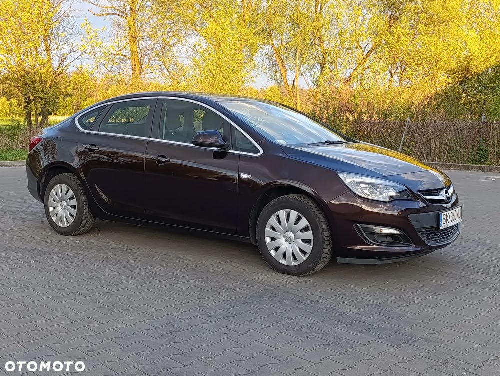 Opel Astra 1.4 T EU6 - 14