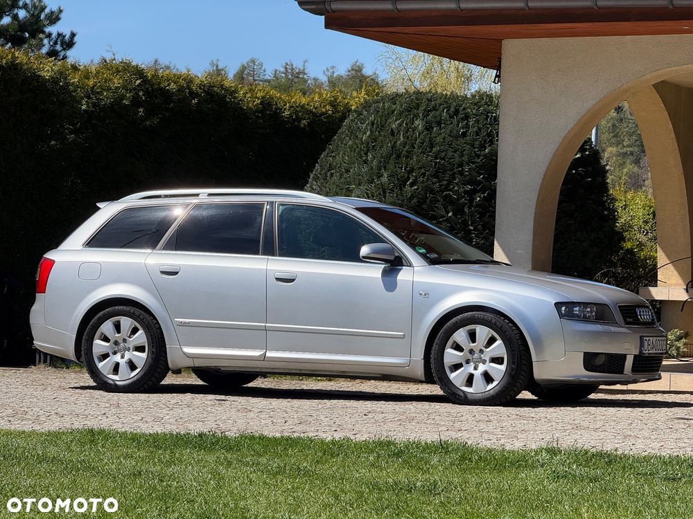 Audi A4 Avant 1.9 TDI quattro - 13