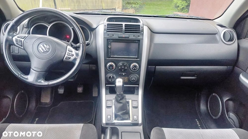 Suzuki Grand Vitara 1.9 DDiS Comfort DPF Limited - 6