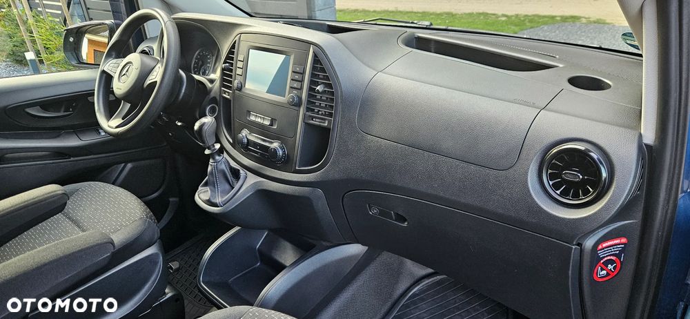 Mercedes-Benz Vito - 17