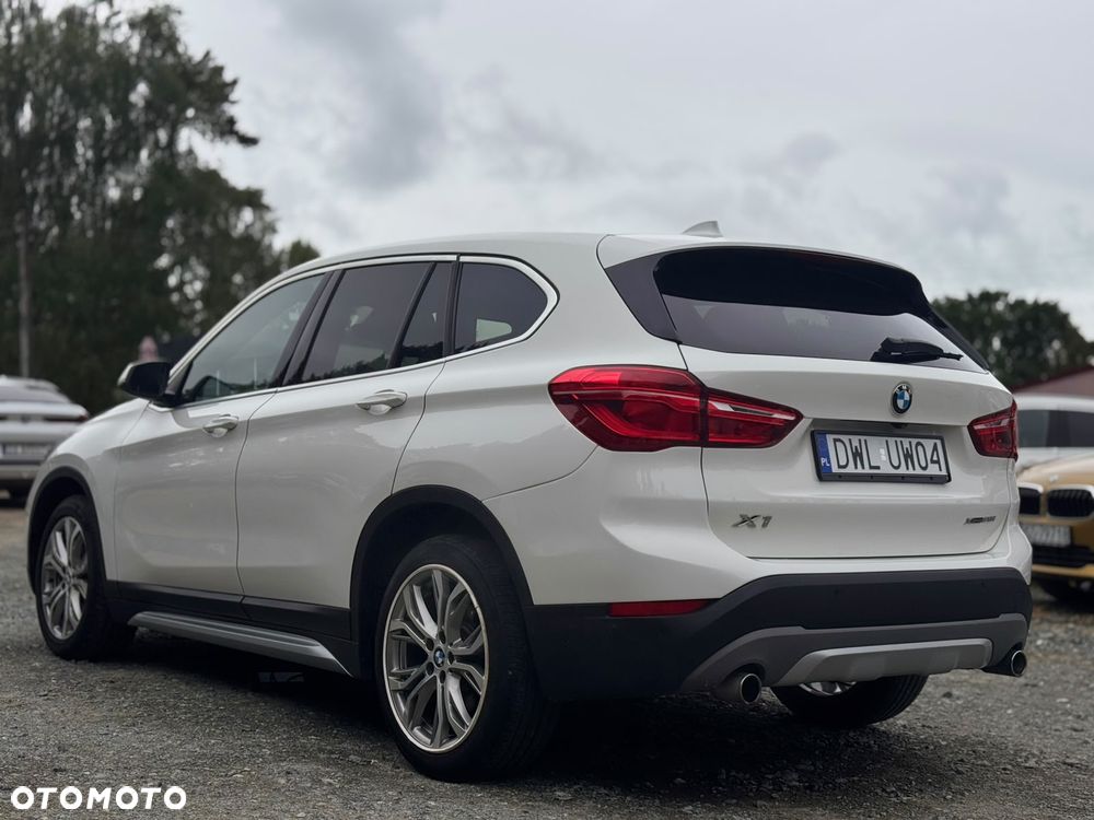 BMW X1 xDrive25i GPF Advantage - 7