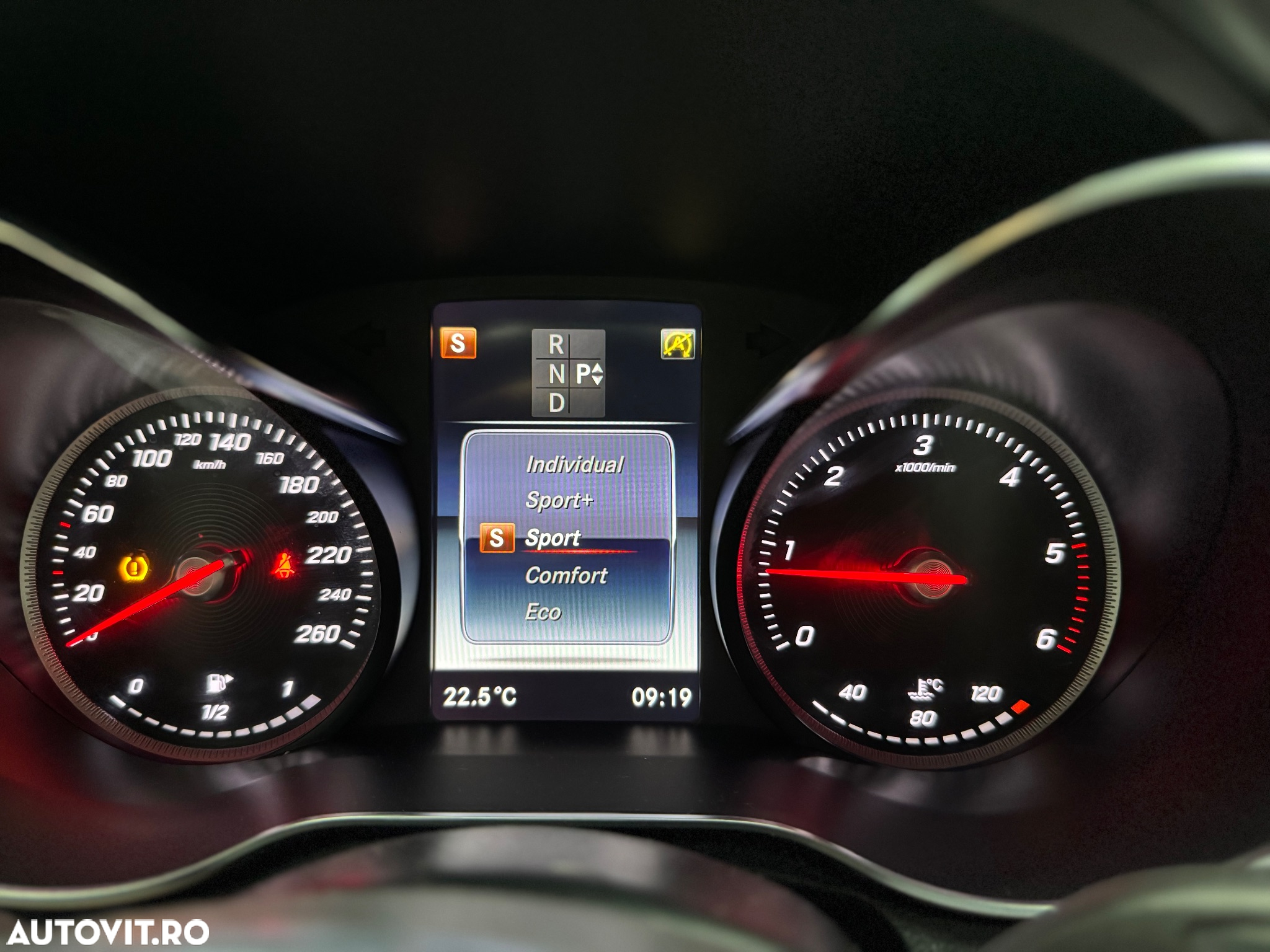 Mercedes-Benz GLC 250 d 4MATIC - 16