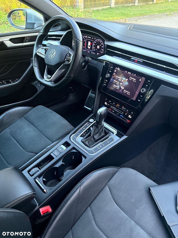 Volkswagen Arteon 2.0 TSI DSG R-Line Edition - 26