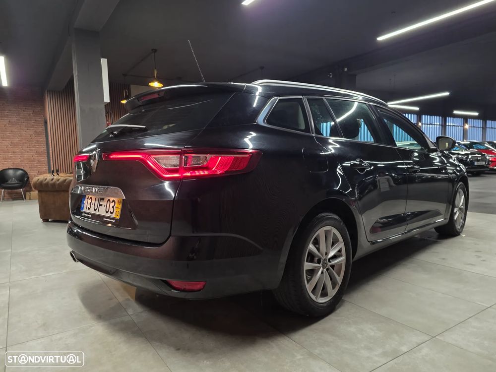 Renault Mégane Sport Tourer 1.5 dCi Intens - 36
