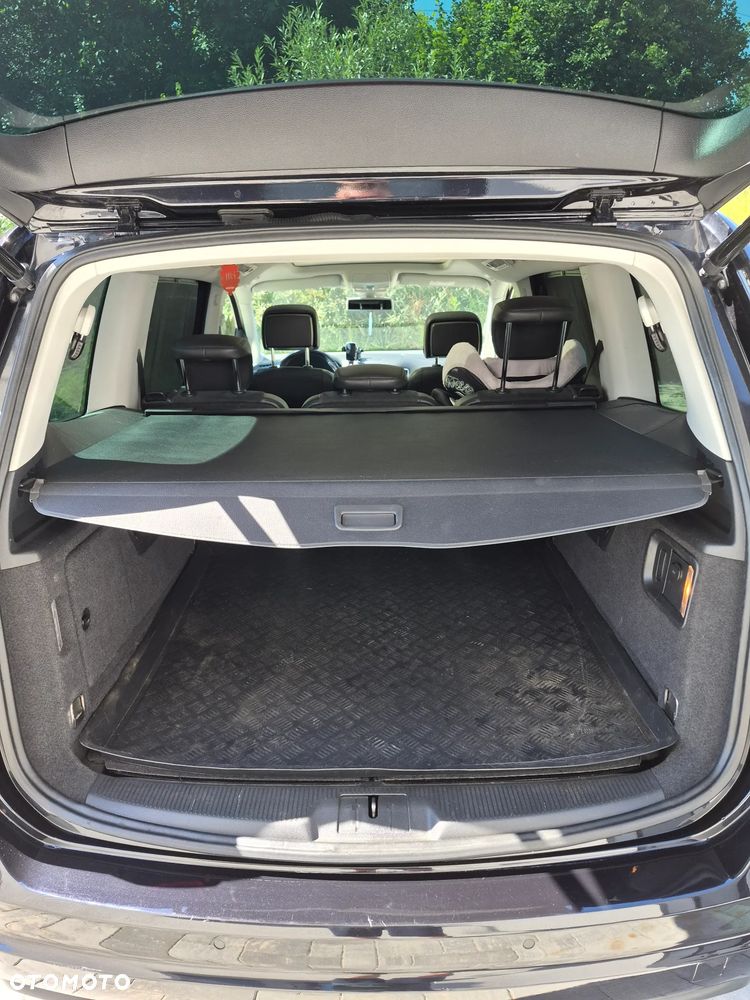 Volkswagen Sharan 2.0 TDI Highline - 11