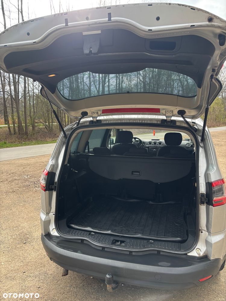 Ford S-Max 2.0 Titanium - 11