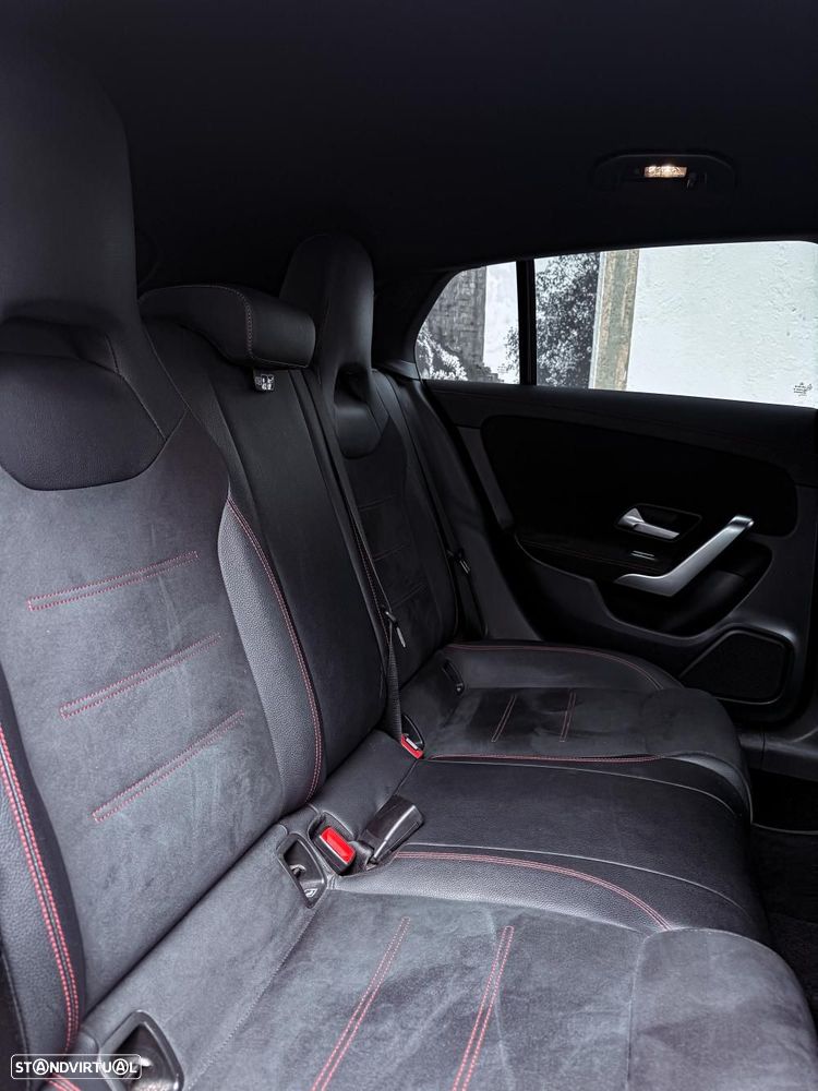 Mercedes-Benz CLA 250 e Shooting Brake AMG Line - 10