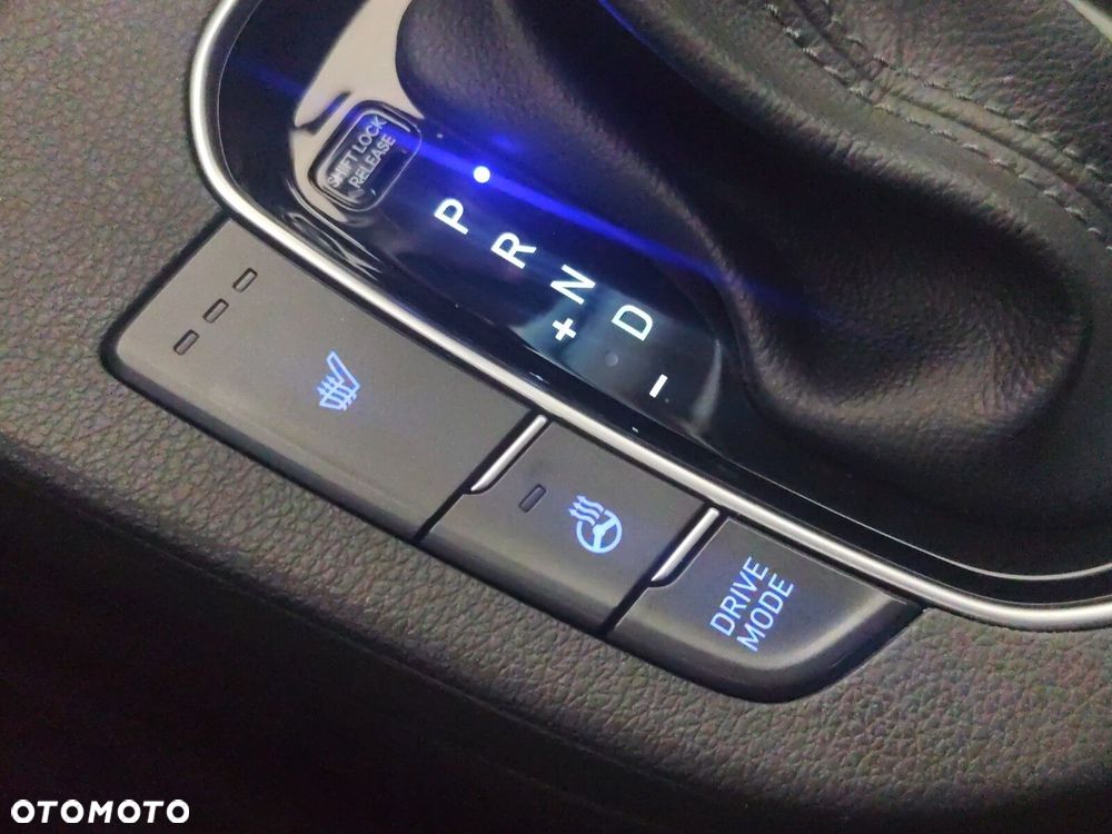 Hyundai i30 - 24