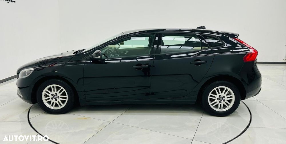 Volvo V40 - 31