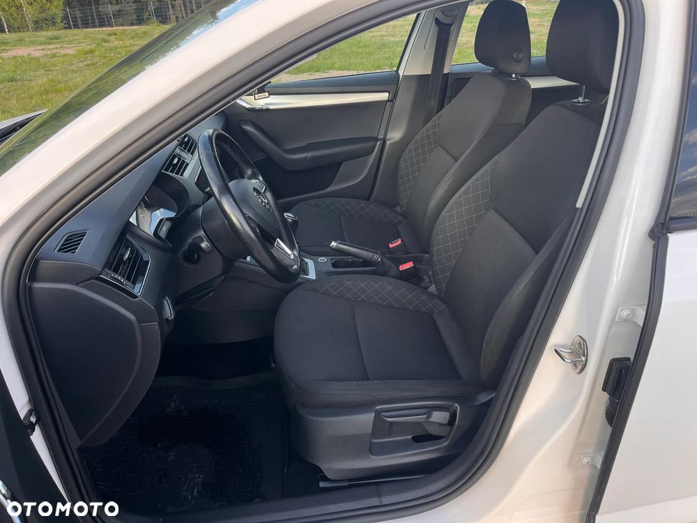 Skoda Octavia - 10