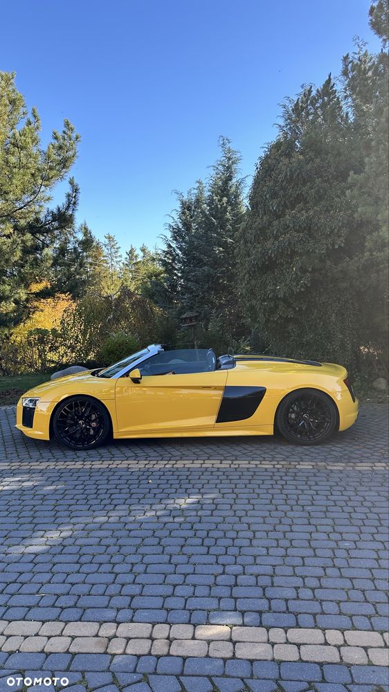 Audi R8 Spyder - 2