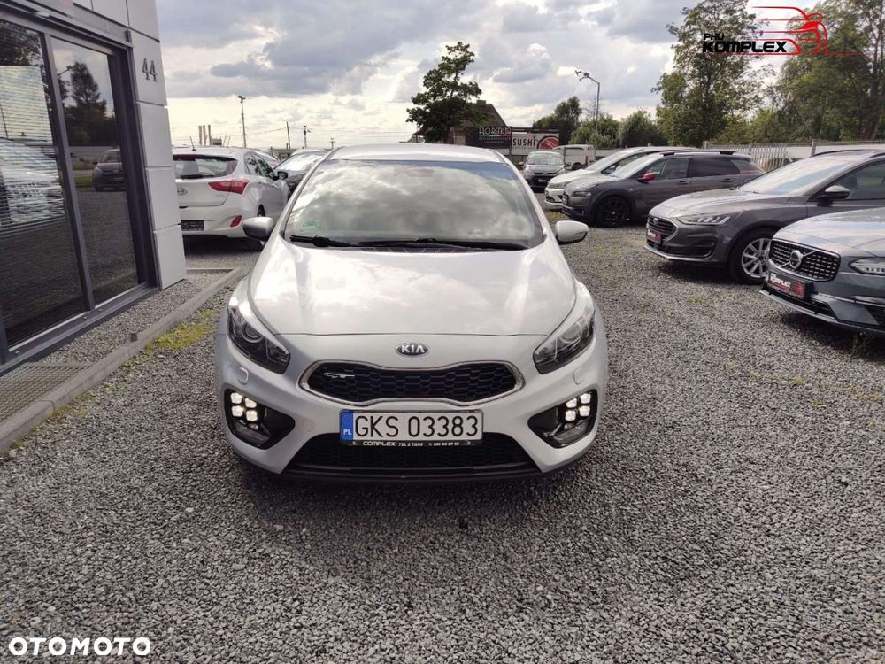 Kia Ceed - 3