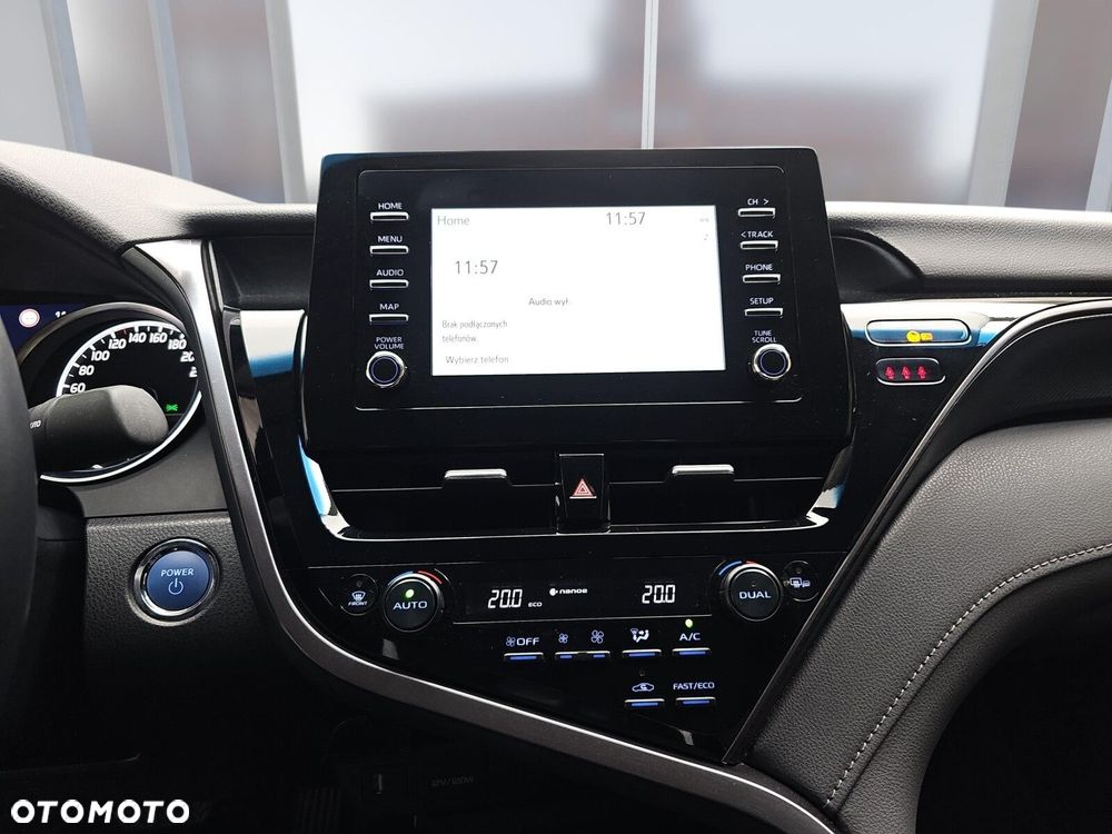 Toyota Camry 2.5 Hybrid Comfort CVT - 17