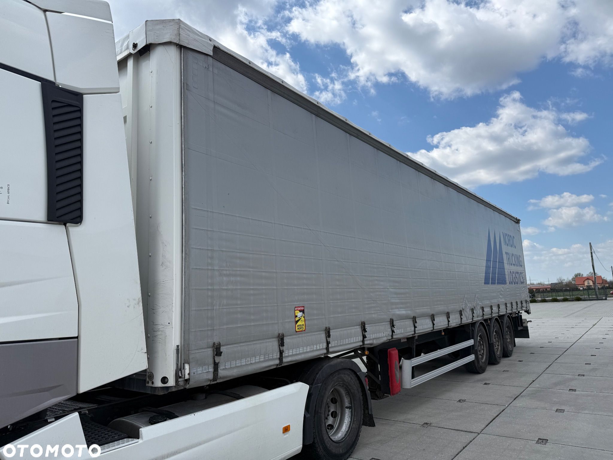 Fruehauf FRUEHAUF / SAF INTRAX / STANDARD / Z FRANCJI / STAN BDB / / / - 1