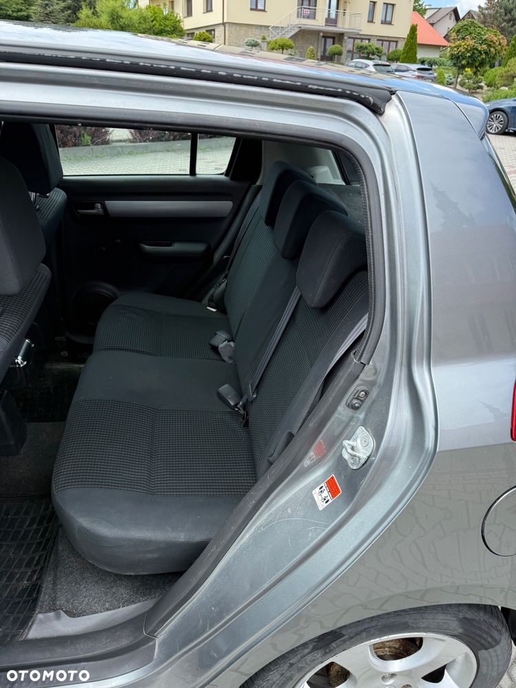 Suzuki Swift - 10