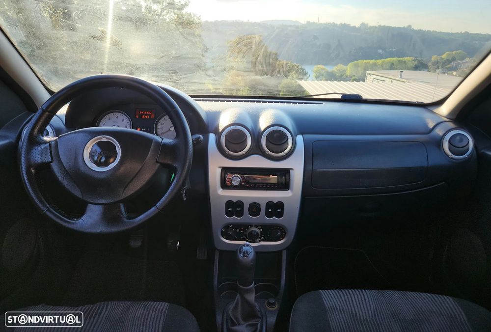 Dacia Sandero 1.2 16V 75 Celebration - 7