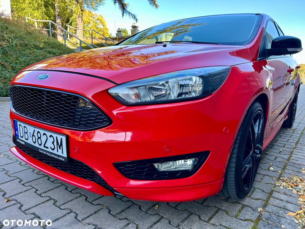 Ford Focus - 33