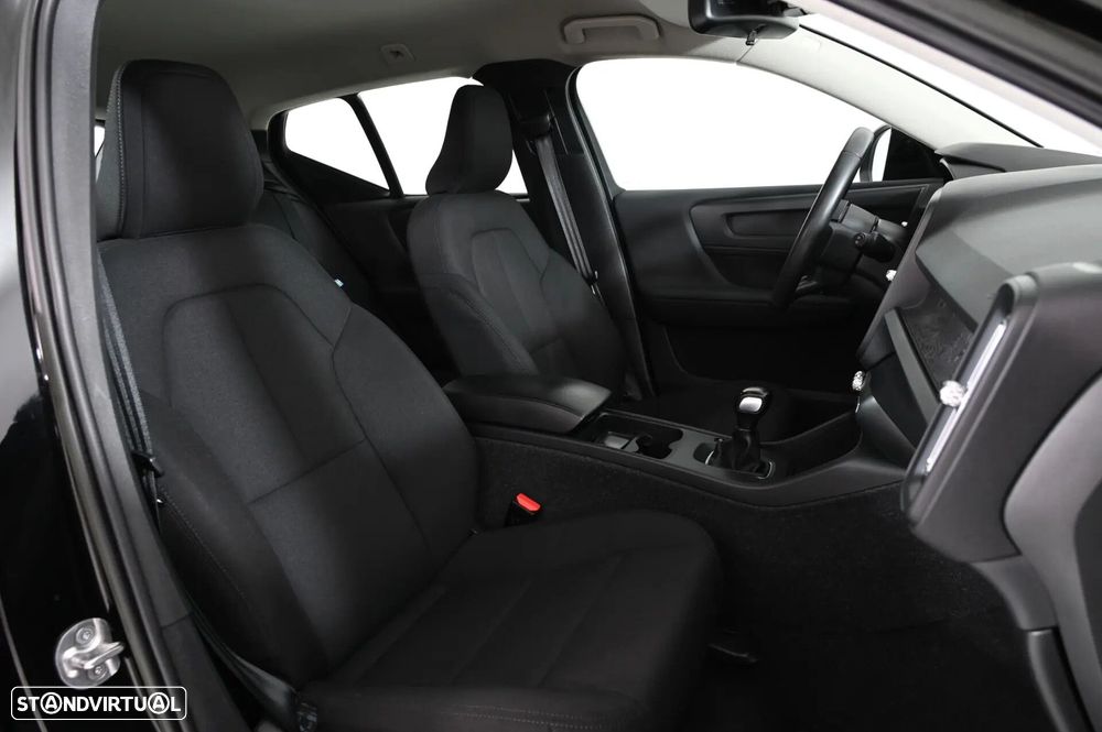 Volvo XC 40 1.5 T2 Momentum - 15