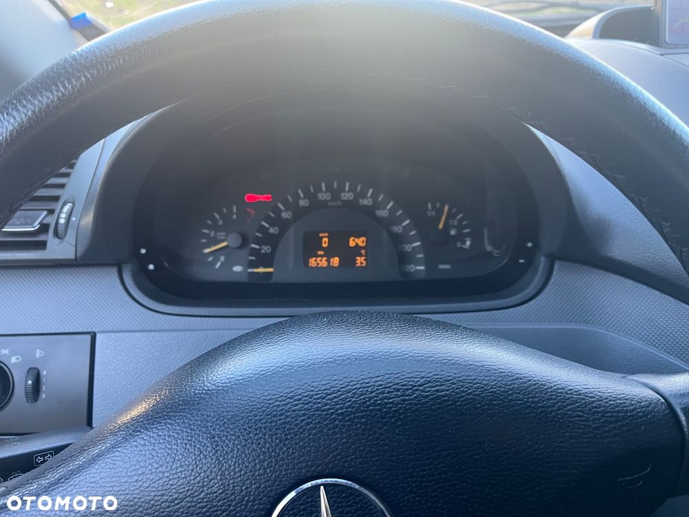 Mercedes-Benz VITO - 9