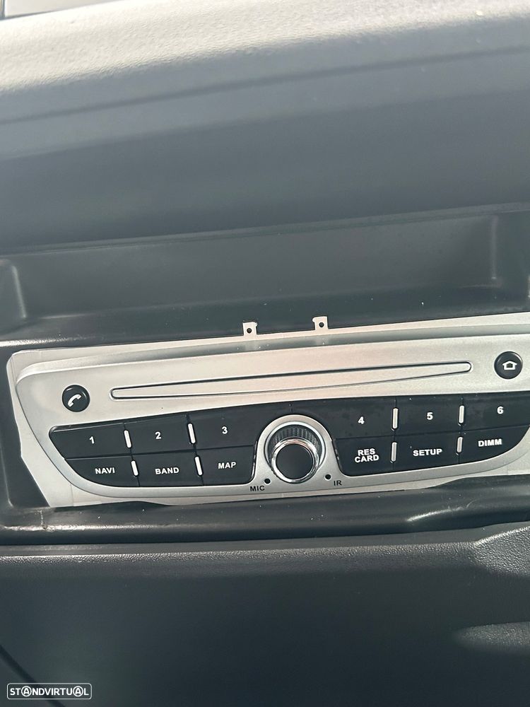 Renault Espace 2.0 dCi Initiale 7L - 38