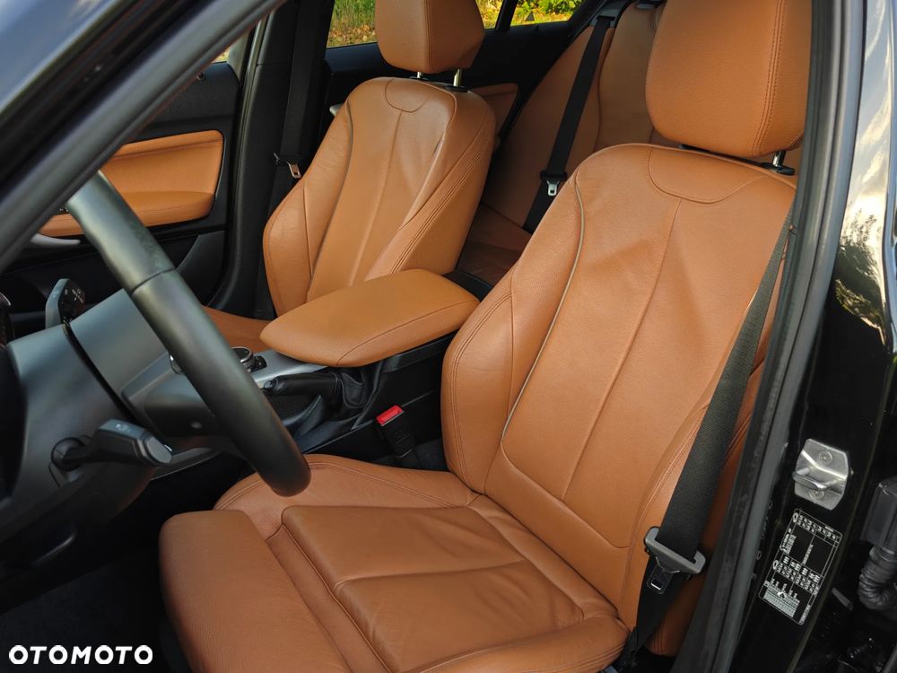 BMW Seria 1 118i Edition M Sport Shadow - 14