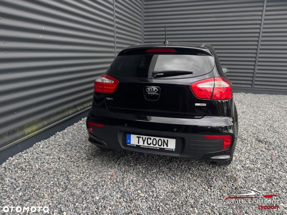 Kia Rio - 24