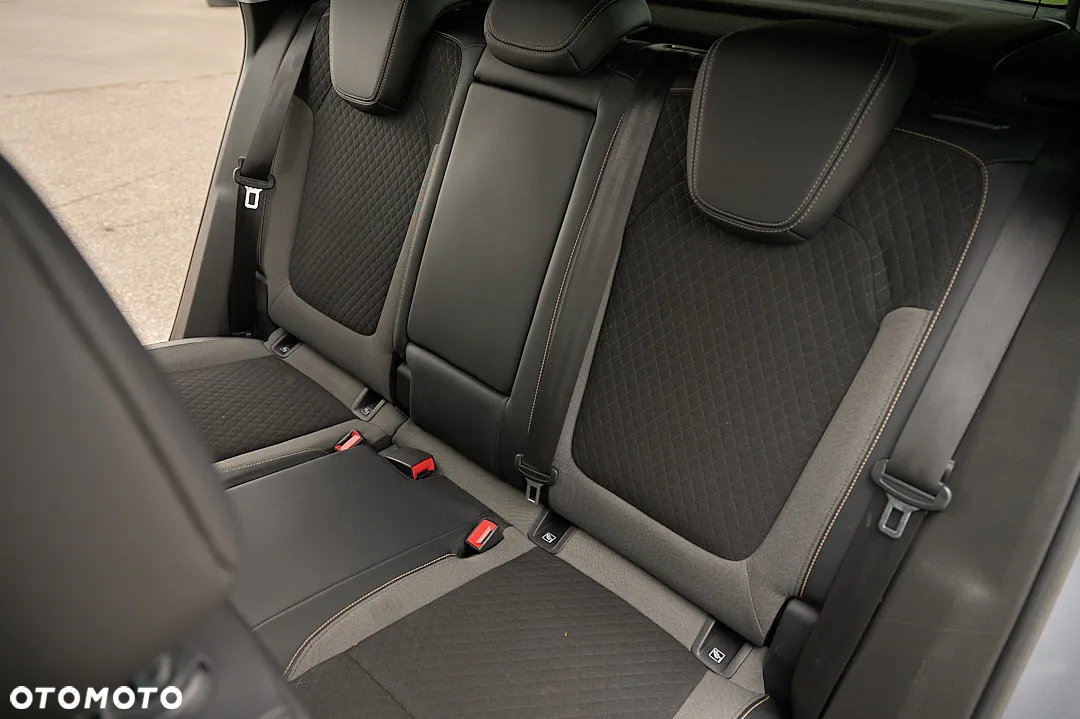 Opel Grandland 1.2 DI Automatik Business Elegance - 18