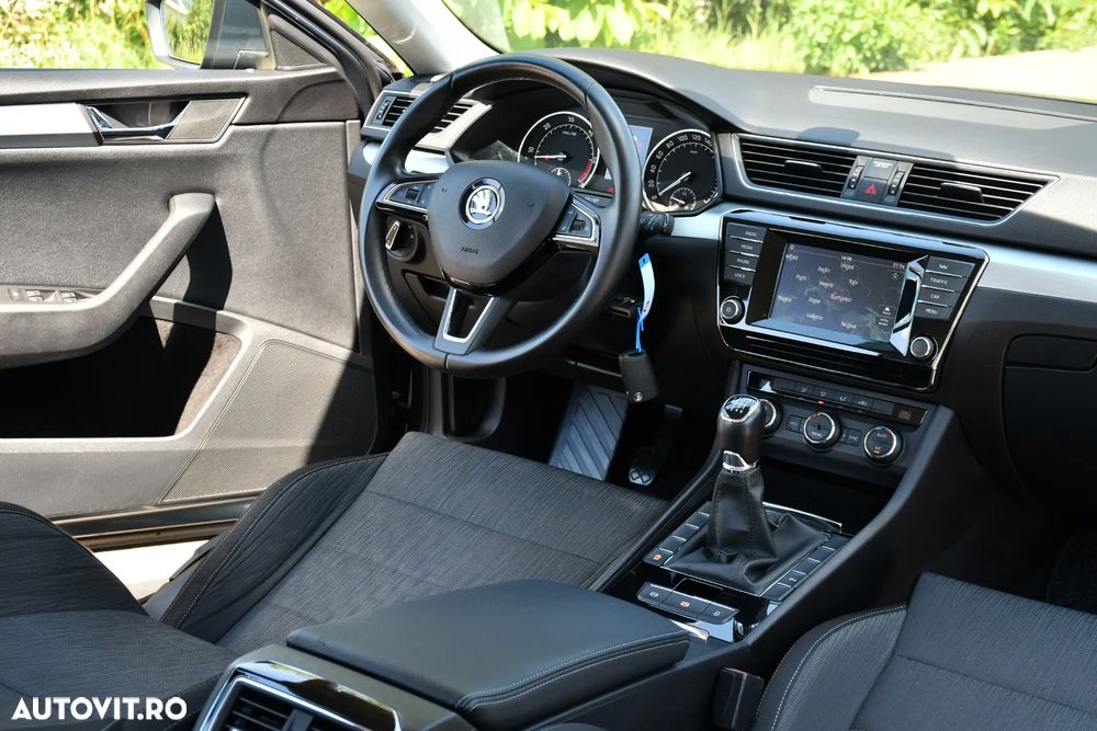 Skoda Superb 1.6 TDI Ambition - 7