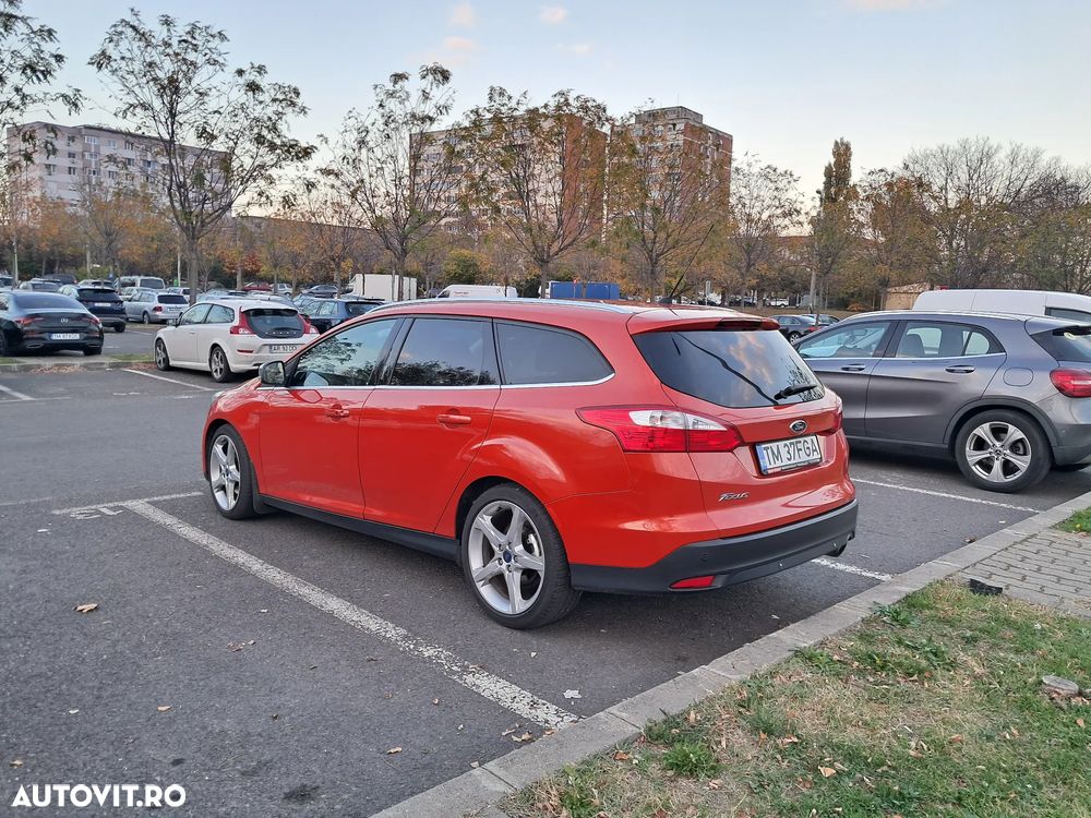 Ford Focus ver-1-6-ecoboost-start--stopp--system-champions-edition - 4