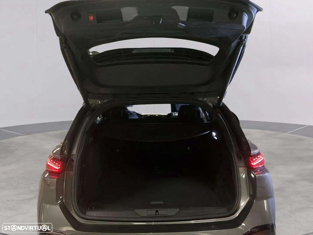 Peugeot 308 SW - 17