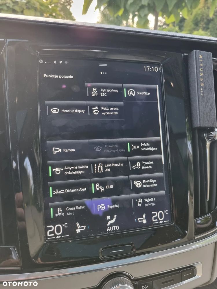 Volvo V90 Cross Country T6 AWD Geartronic - 26