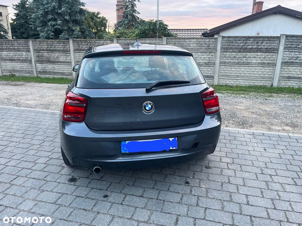 BMW Seria 1 116d - 2