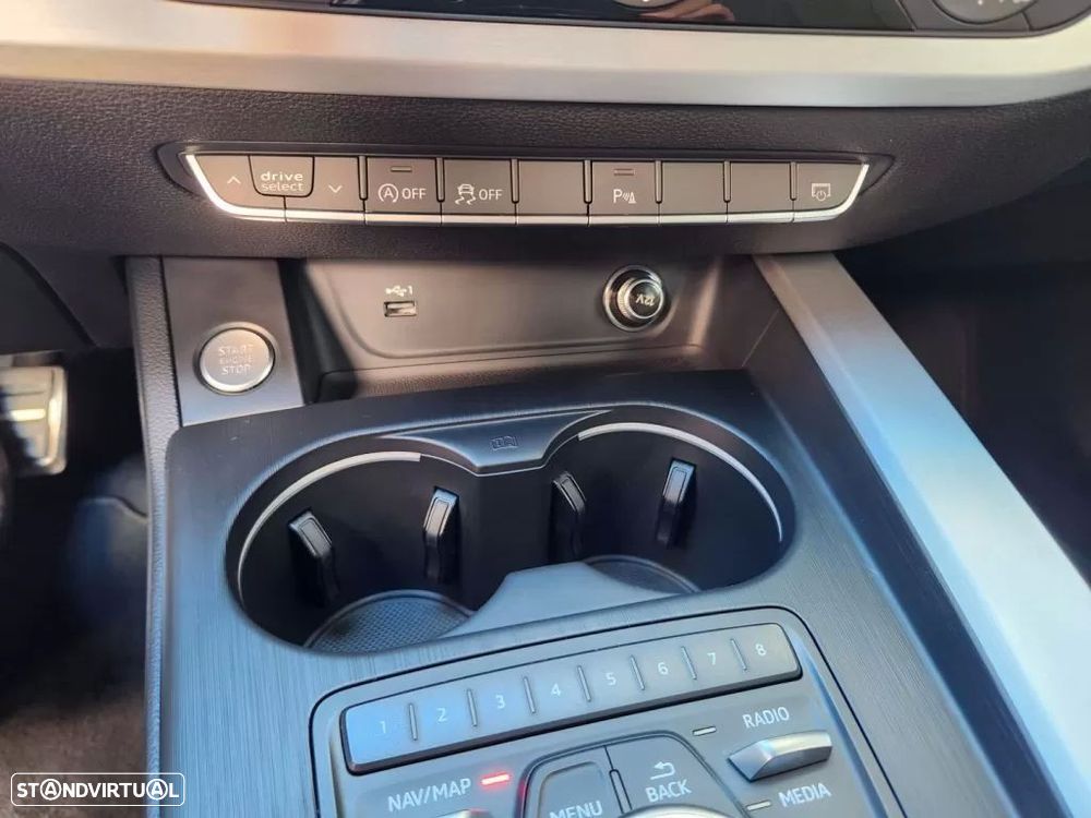 Audi A4 Avant 40 TDI S line S tronic - 25