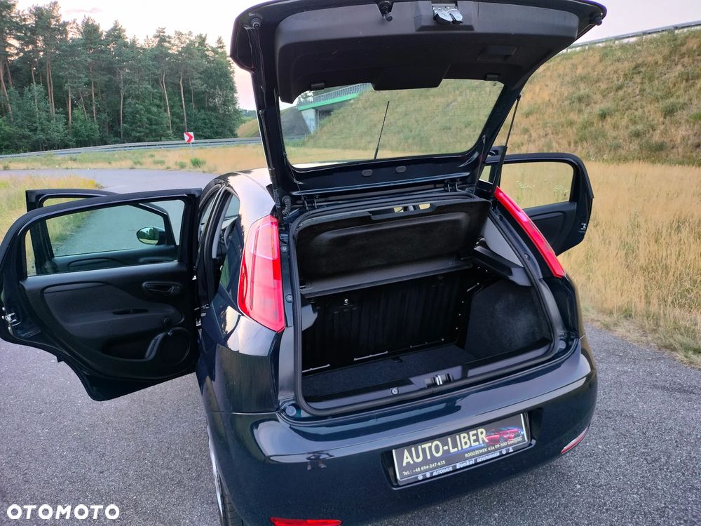 Fiat Punto Evo 1.2 8V Lounge - 19