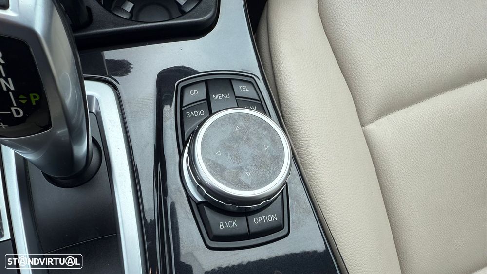 BMW 530 d xDrive Line Luxury Auto - 51