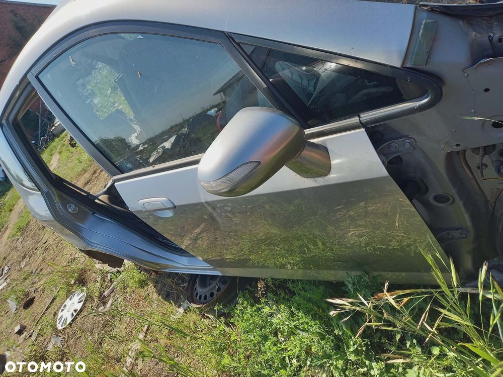 części do HONDA JAZZ 1.3 Benzyna 2005r.DRZWI PRZÓD prawy TYŁ lewy - 1