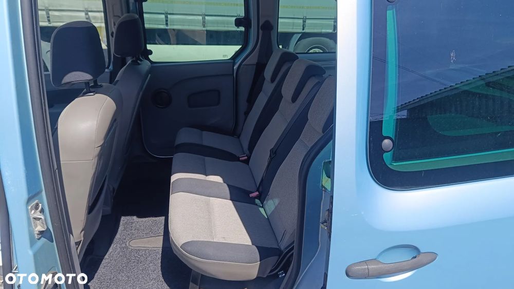 Renault Kangoo 1.6 16V 105 Privilege - 2
