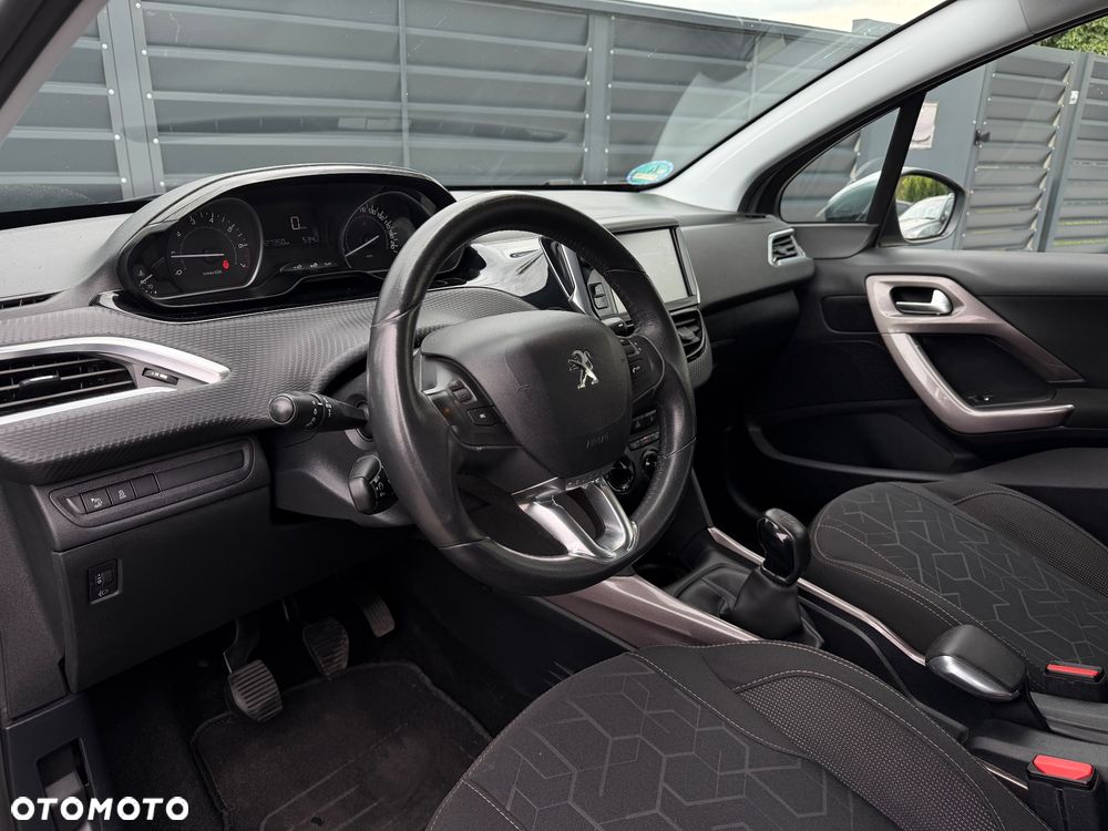 Peugeot 2008 - 7