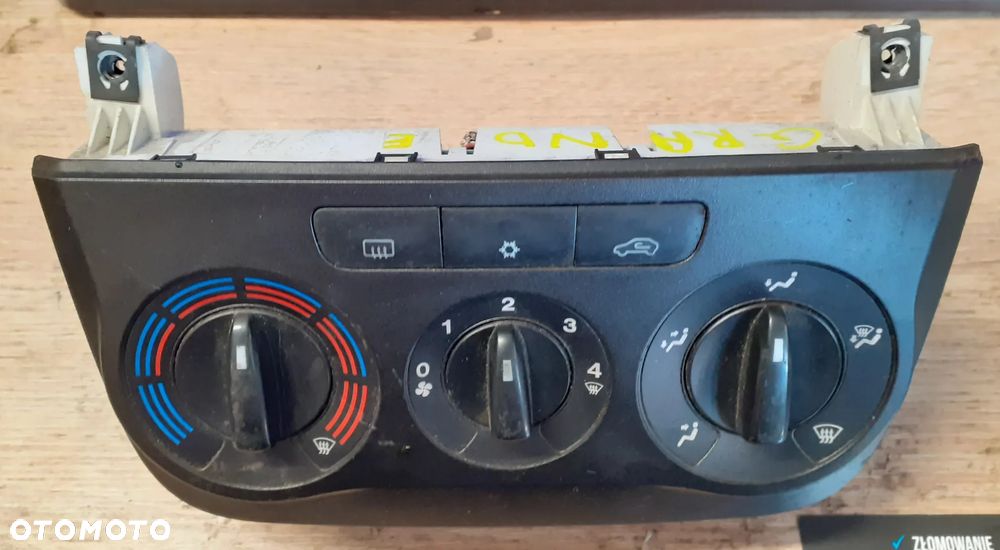 PANEL NAWIEWU FIAT GRANDE PUNTO - 1