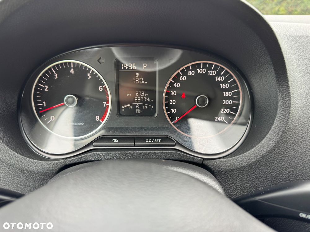 Volkswagen Polo Cross - 33