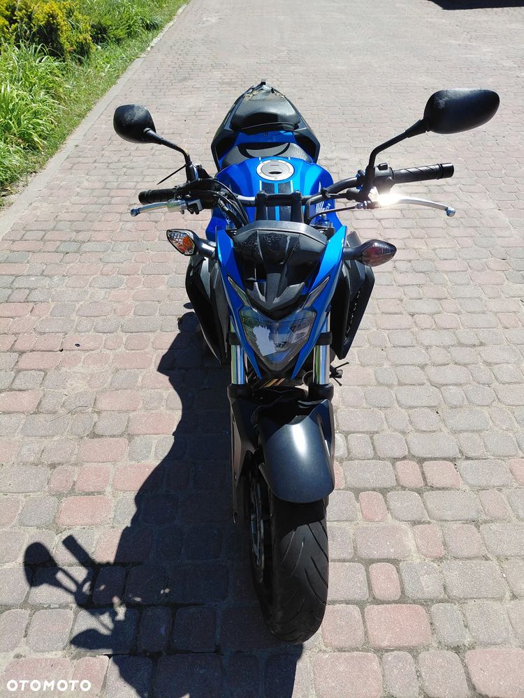 Honda CB - 8