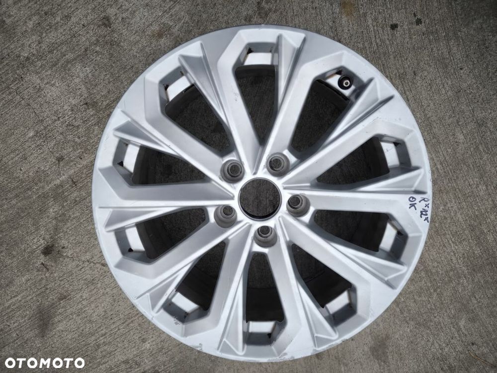 FELGA FELGI KOMPLET AUDI A4 B9 A5 8W ITP 7.5 J R17 ET38 8W0601025L R*12* - 9