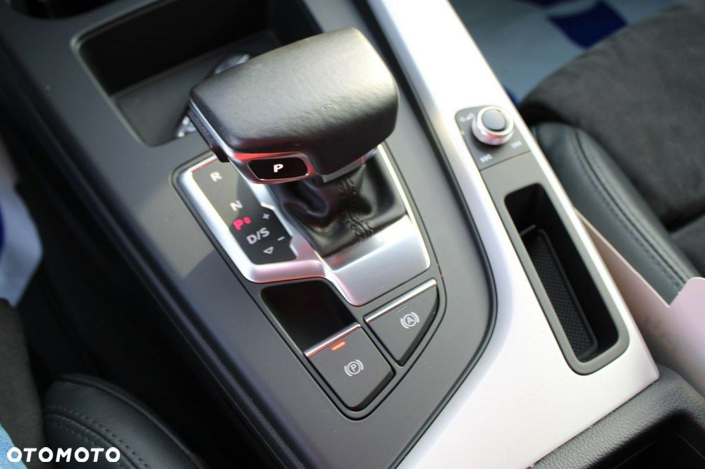 Audi A4 Allroad - 38