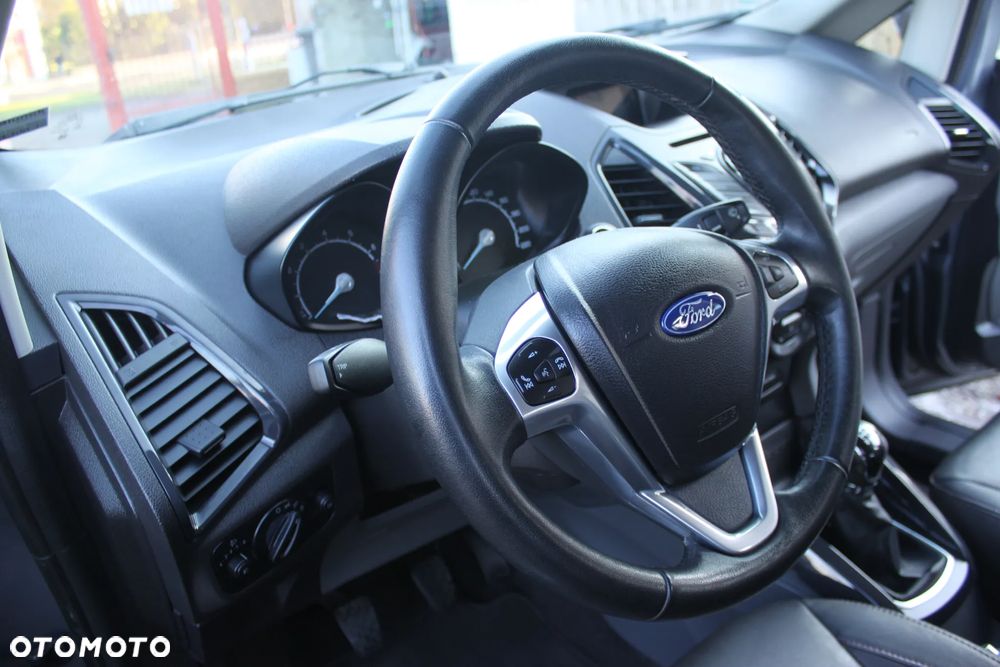 Ford EcoSport - 19