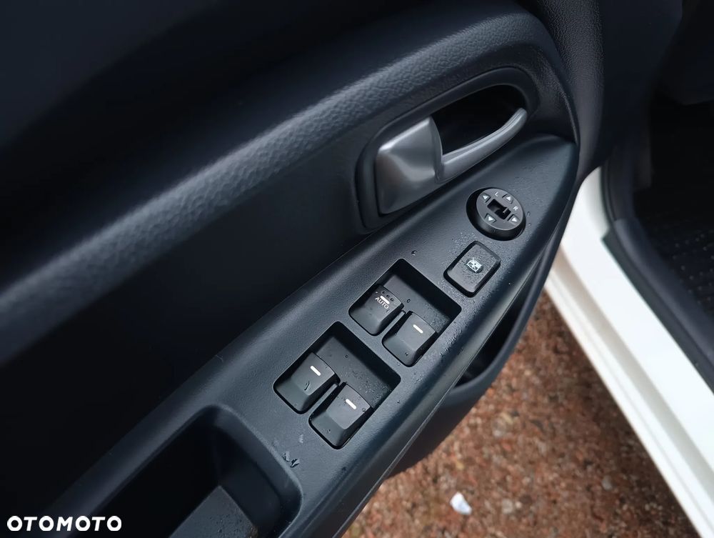 Kia Rio 1.4 Spirit - 12